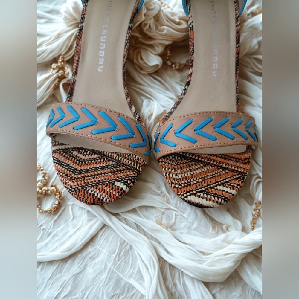 Chinese Laundry Tan and Blue Patterned Heels - Picture 7 of 7